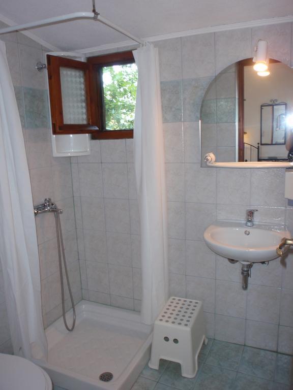 Samothráki Petrouda'S Apartments מראה חיצוני תמונה